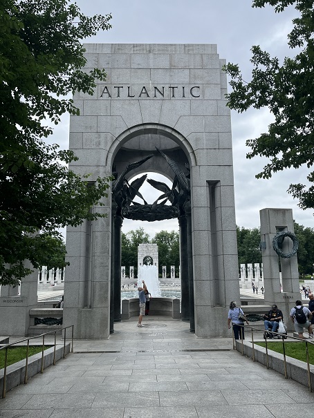 Washington DC (45) National WWII Memorial.JPG