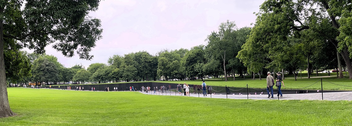 Washington DC (81) Vietnam Veterans Memorial.JPG