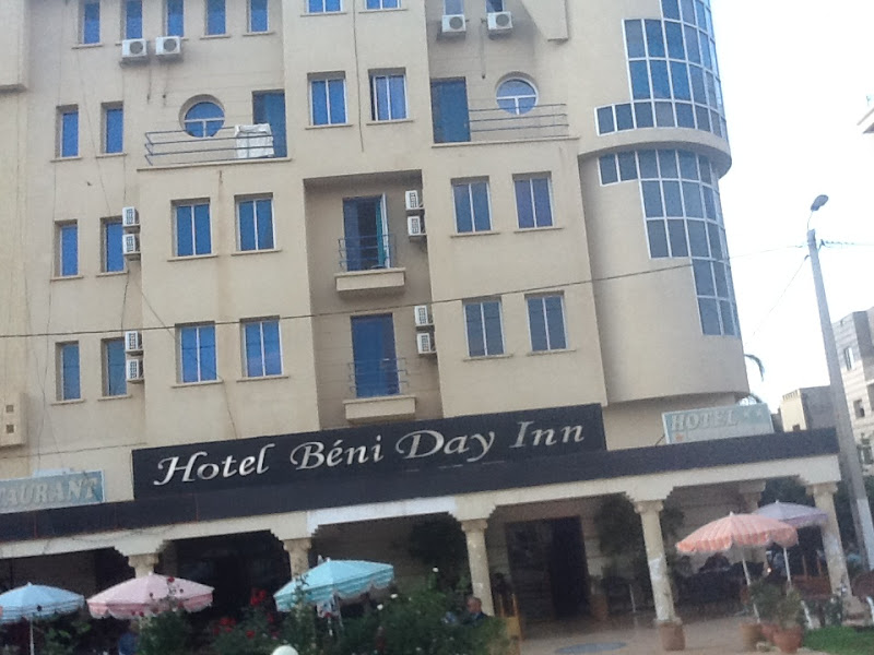 benmellaL'hotel Beni Day Inn 075.jpg