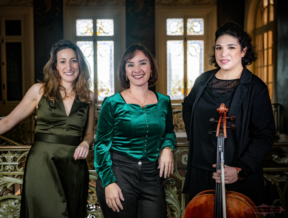Photo-trio-HD2.jpg