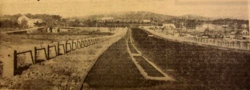 Route entre les deux ponts en 1958