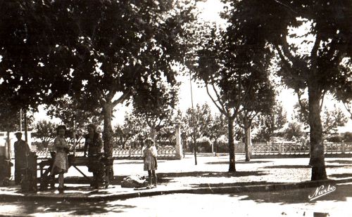 Esplanade de La Peyrade années 1950