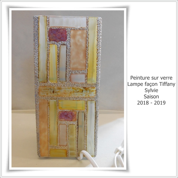 montage lampe tiffany Sylvie mai 2019.jpg