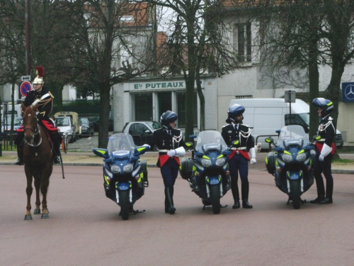 gendarmes05 0.jpg
