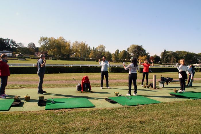 Echauffement avec le Pro Maxime au cours de 14h00 du dimanche au PGCC