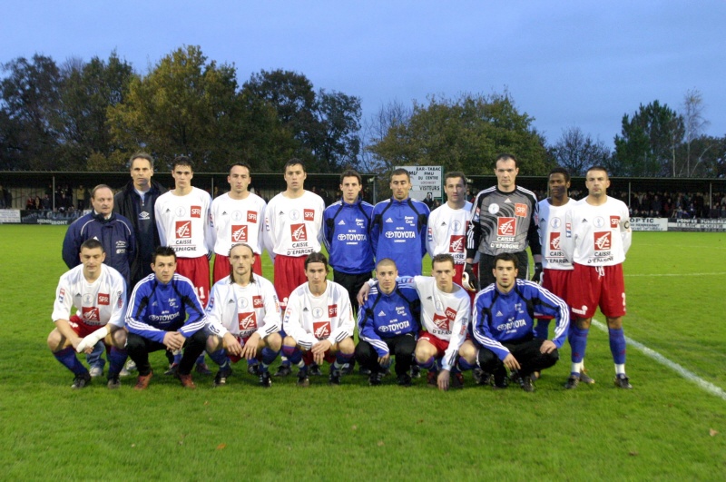 2005 64 eme de finale face à Mayenne l'équipe Montagnarde avant le match.jpg