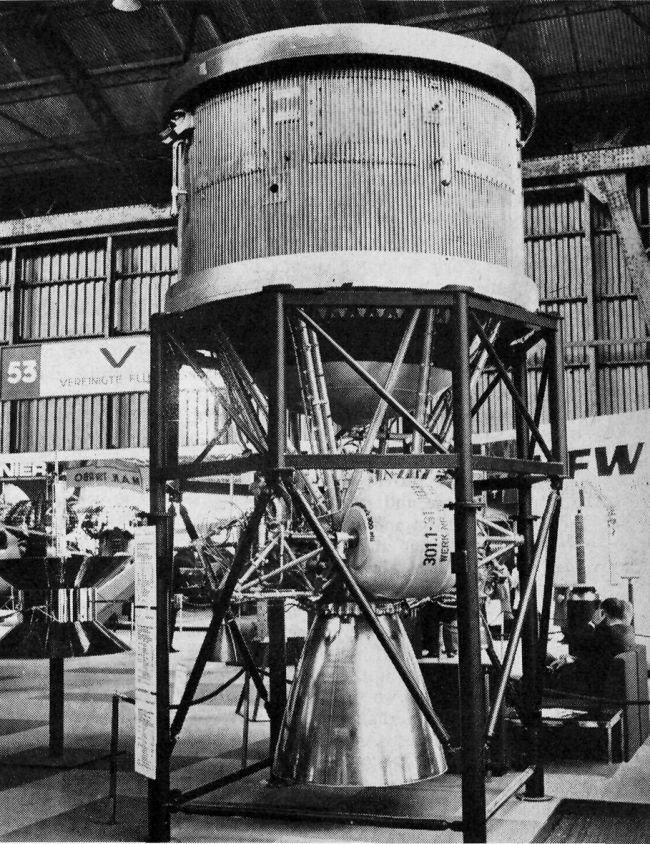 3 étage Astris de la fusée Europa présenté au salon du Bourget en juin 1969