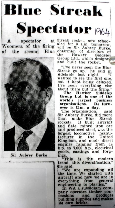 un spectateur intéressé : le responsable des directeurs de Hawker siddeley en angleterre veut assister au lancement de Blue Streak le 20octobre 1964