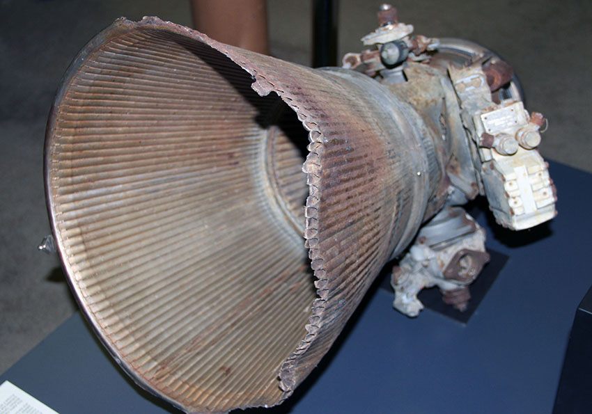 moteur auxilliaire du troisième étage Astris d'europa F6-2  retrouvé par un groupe d'Alice Springs dans le territoire du nord en 2001