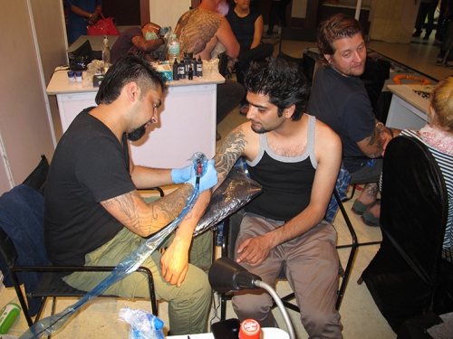 Small IMG_1950 AS Rakesh Kashyap Tattoo Convention Delhi 2014.jpg
