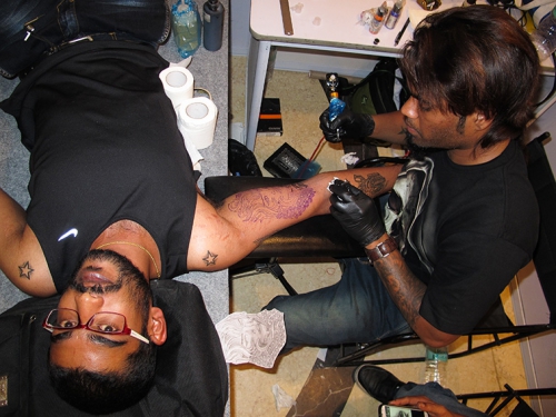 Small IMG_1984 AS Vinnu Tattoo Convention Delhi 2014.jpg