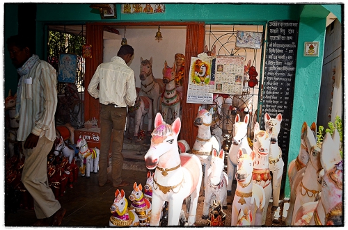 Small DSC_0657 Temple tribal.jpg