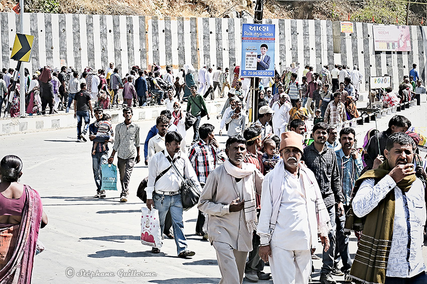 IMG_2782 Pèlerins Shiva ratri Junagadh Small.jpg