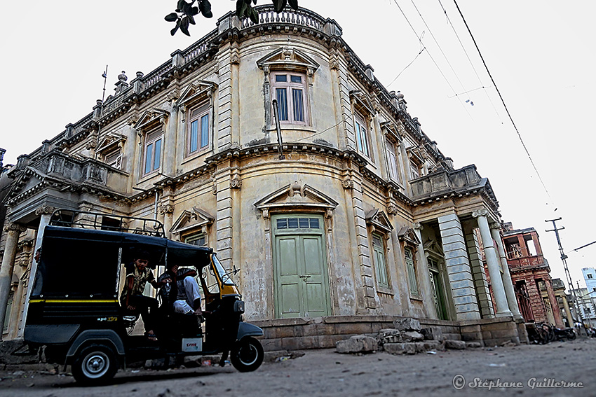 IMG_3577 Vieux bâtiments Porbandar Small.jpg