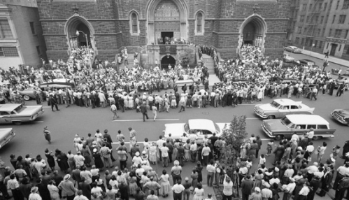 billie-holiday-funeral-1959-sized.jpg