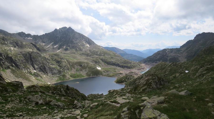 Les étangs de Juclar en Andorre, depuis la collada de Juclar