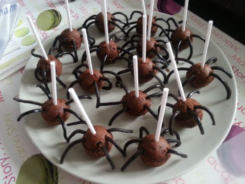 cake pops araignées