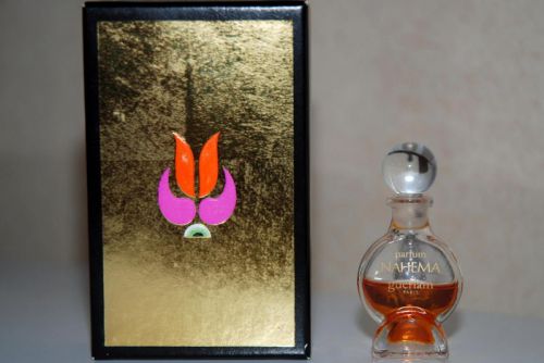 Nahema Parfum 1983