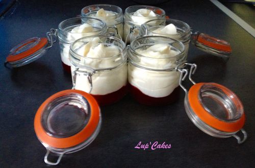 Mousse au chocolat blanc/Confiture de fraises