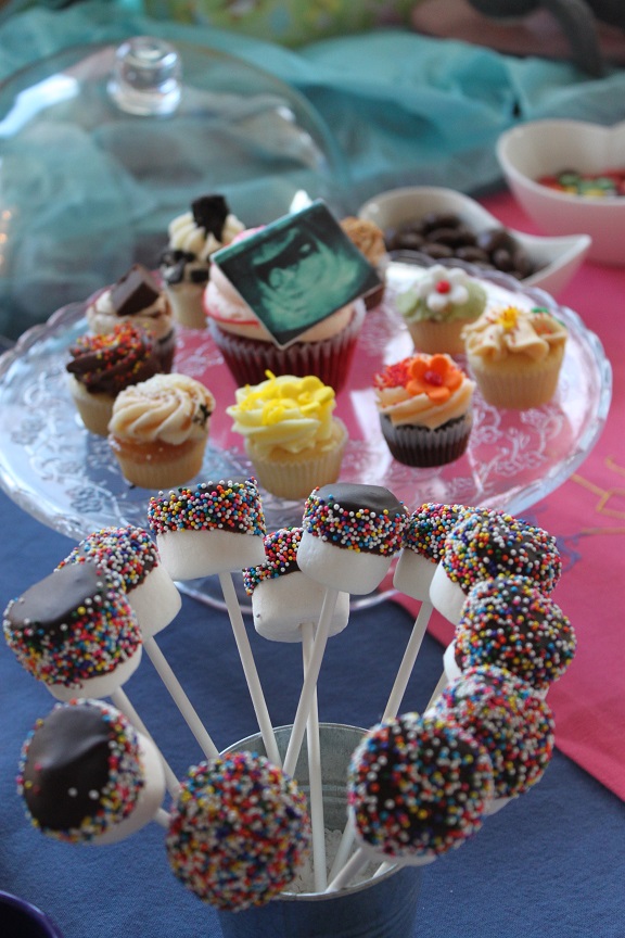 pop cakes et cupcakes - baby shower.jpg