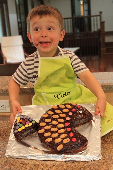 gâteau au chocolat - forme poisson et son cuisinier gourmand.jpg