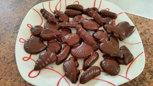 2015-03-28 atelier culinaire chocolats Pâques tempérage.jpg