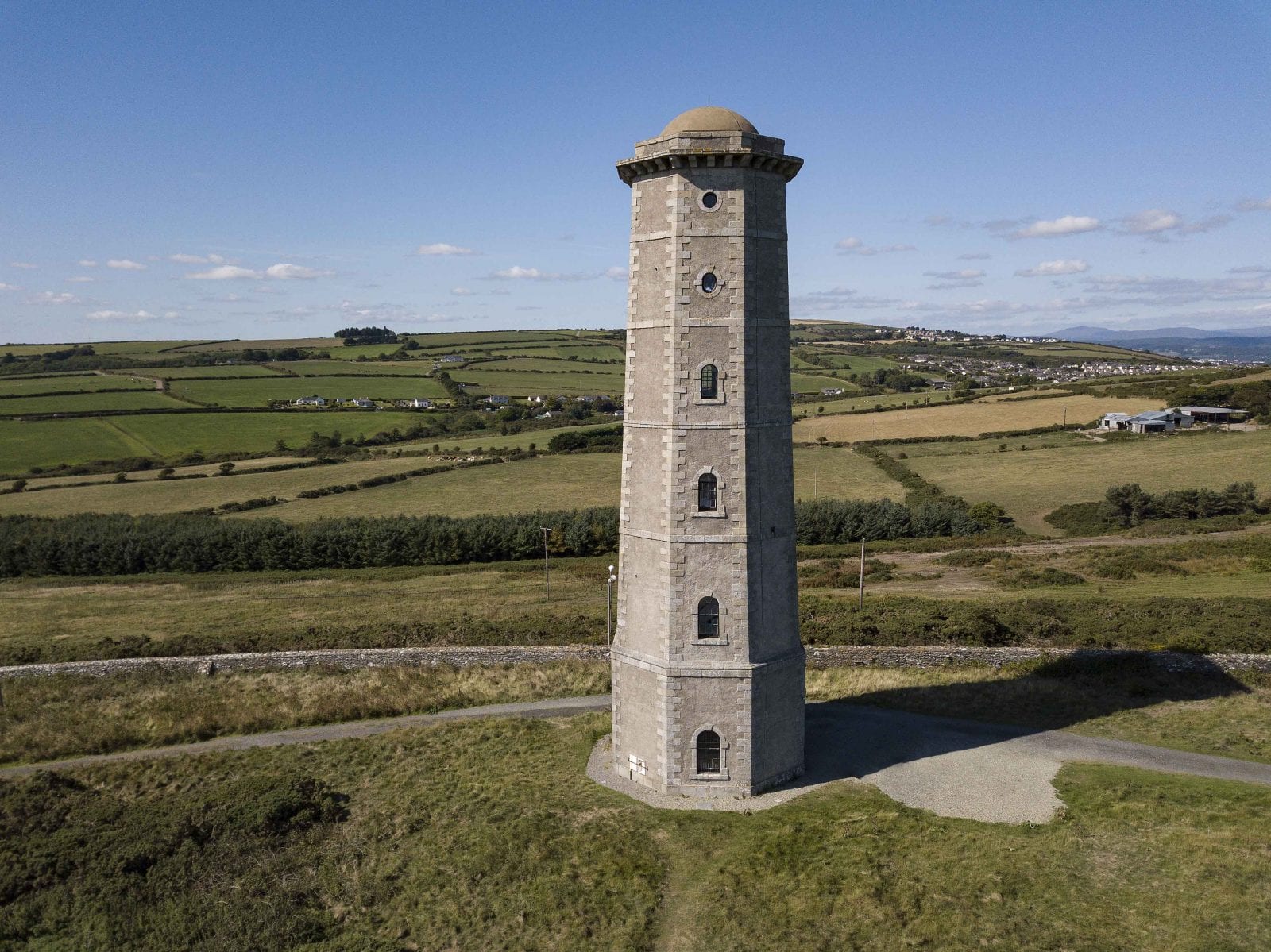 Wicklow Head Lighthouse.jpg