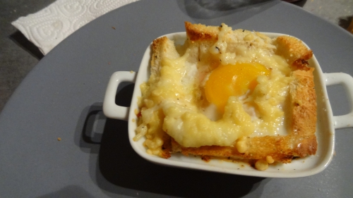 Croque madame façon oeuf cocotte (2).JPG