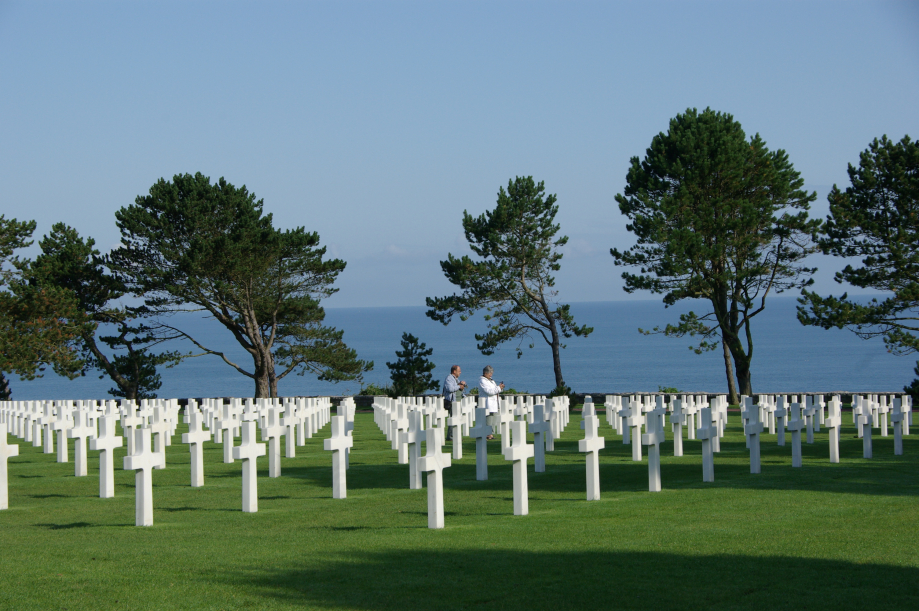 Cimetière américain de Colleville-sur-Mer.jpg