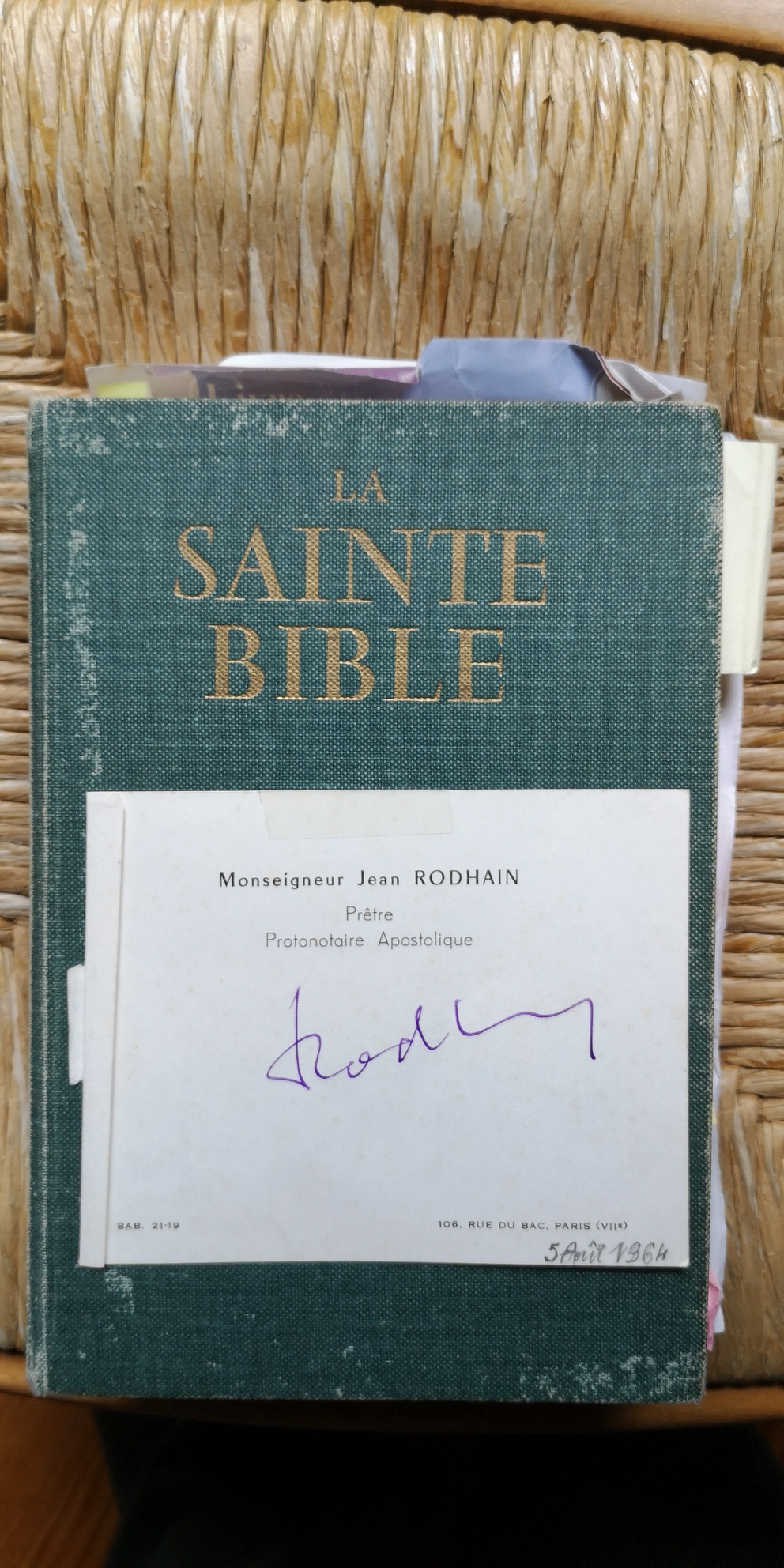 bible offerte aux Meslin par J.Rodhain.jpg