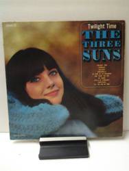 Three Suns (The)  Twilight time.jpg