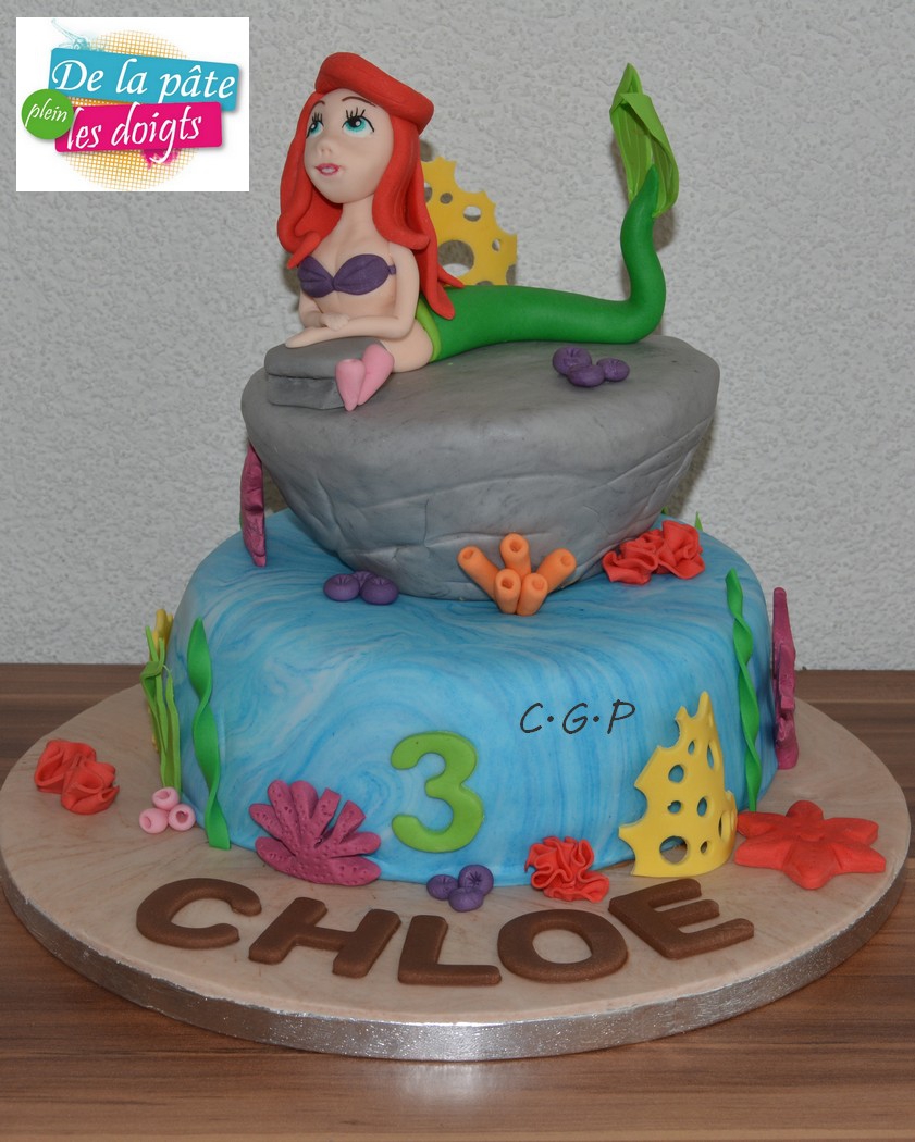 Gateau Ariel De La Pate Plein Les Doigts