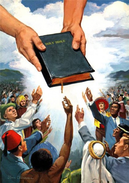 mains de Dieu avec bible tendues vers la foule.jpg