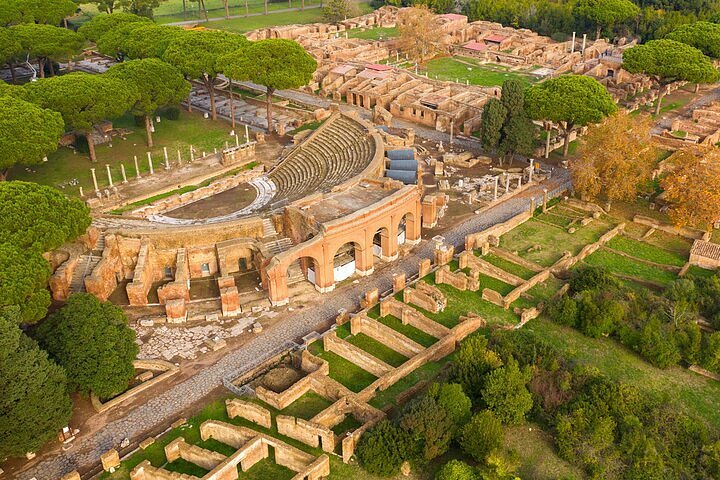 a12ostia antica.jpg