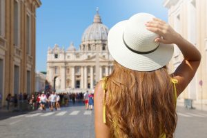 5-femme et vatican.jpg