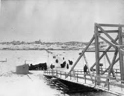 pont de glace.jpg