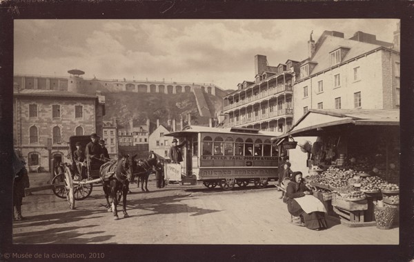 11-tramway sous terrasse dufferin.jpg