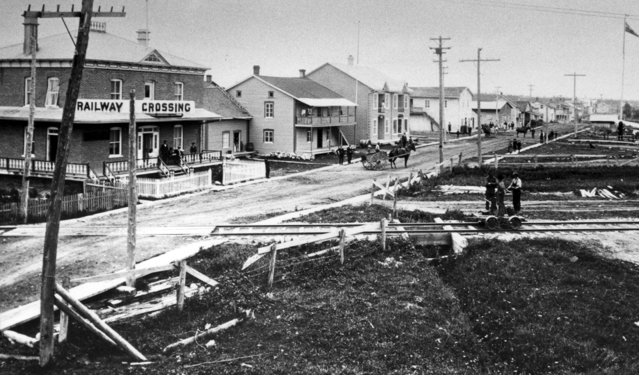 1893-Le train à Chicoutimi-photo 7.jpg