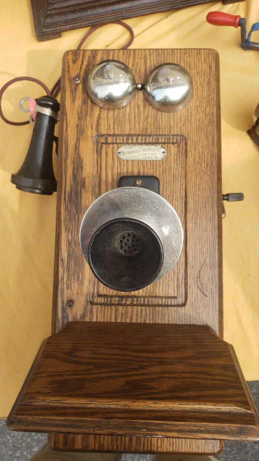 17-téléphone.jpg