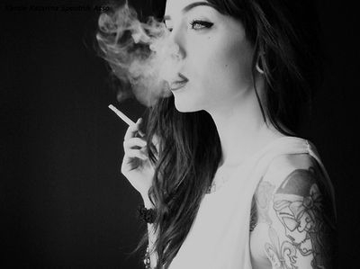smoking-beauty.jpg