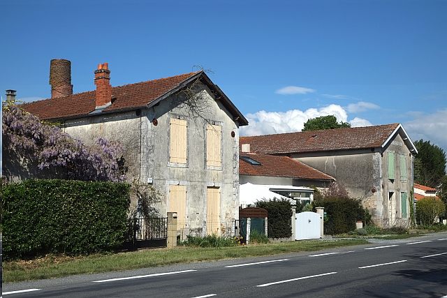 UTL petite marche 4 01 2021 Ancienne laiterie coopérative St-aurent de la Prée.jpg