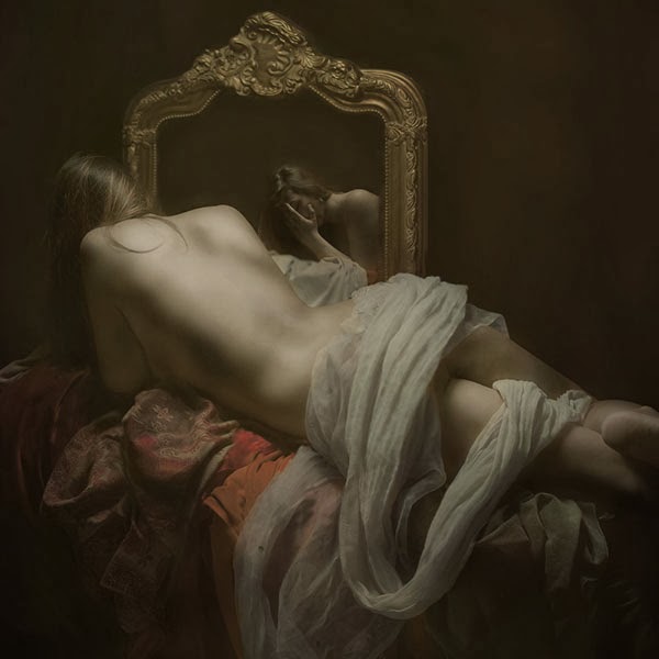 sensual-baroque-inspired-photography-by-mariska-karto-1.jpg