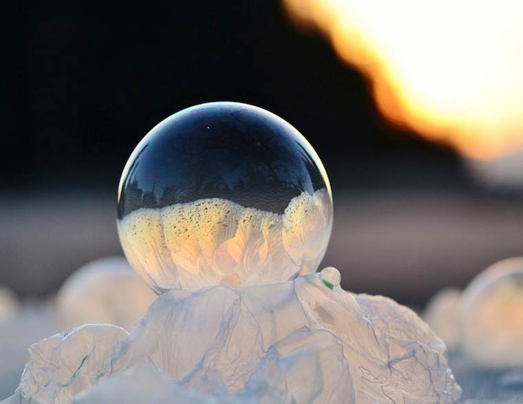frozen-soap-bubbles-angella-kelly-2.jpg