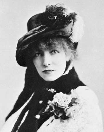 SarahBernhardt1880.jpg