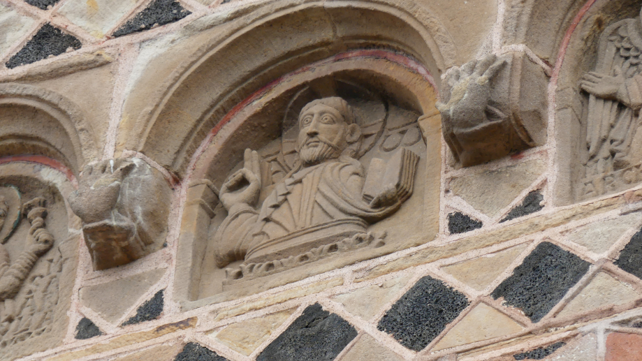 Le puy en Velay
Tympan de St Michel de l'Ayguilhe
XII eme