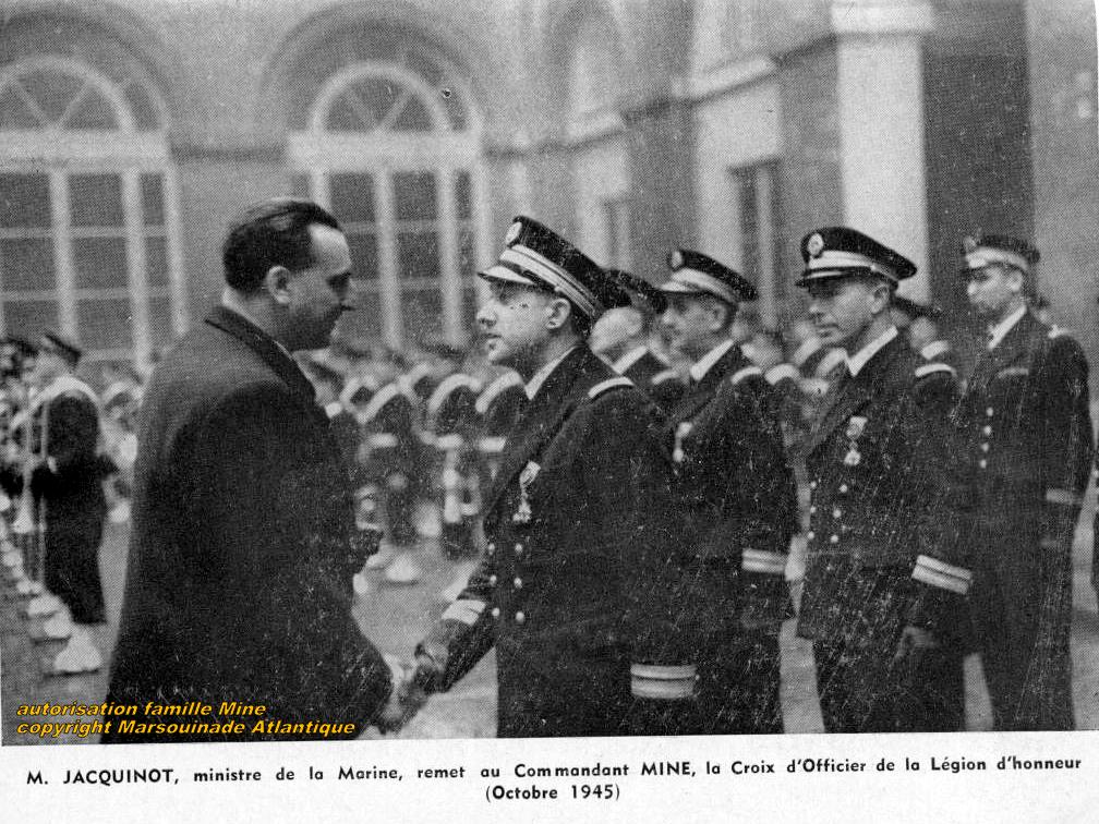 Commandant MINE octobre 1945.jpg