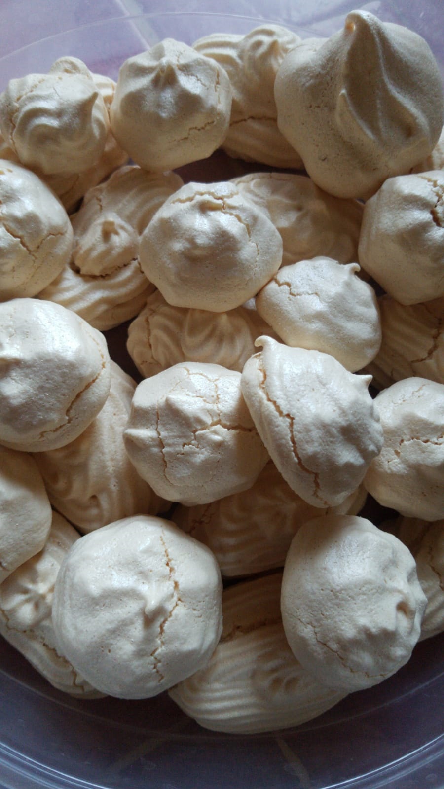 Meringues Laure 2020.jpg