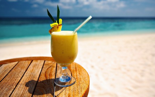 boisson-frais-sur-la-plage.jpg