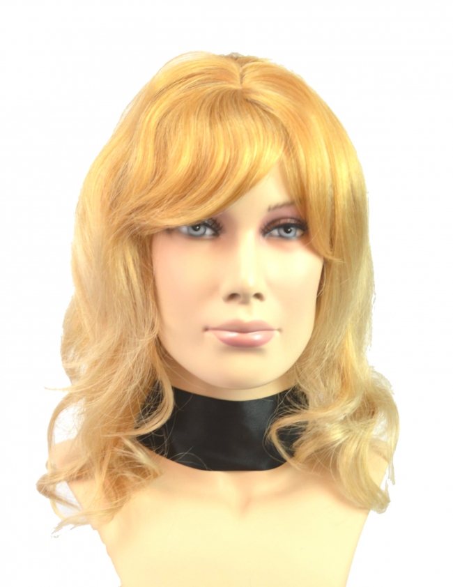 Claudia Euro03 Face.JPG