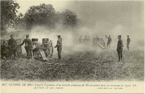 1914 Une batterie de 75-Carte postale.jpg